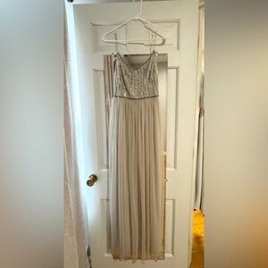 Adrianna Papell Formal Dress - Wore once! Perfect for prom or weddings!